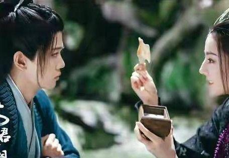 与君初相识吃瓜爆料,吃瓜爆料背后的真相与幕后故事